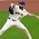 Milwaukee vence 3-2 a Tampa Bay y toma ventaja en la Serie Mundial 2026 de Grandes Ligas