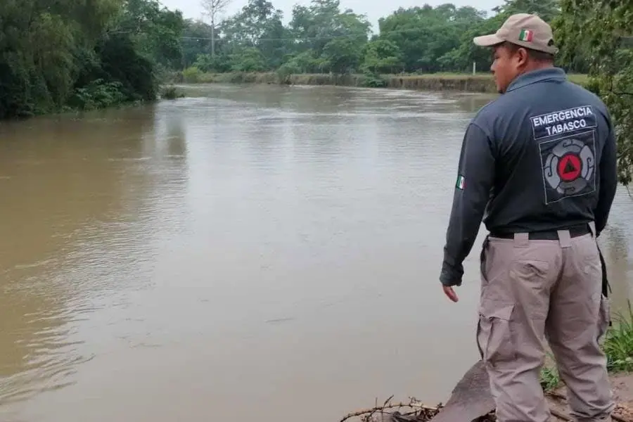 Reportan disminuci&oacute;n de niveles en r&iacute;os de Tabasco tras frente fr&iacute;o 2
