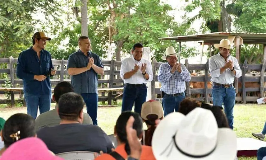 Crédito Ganadero cerrará este año con 1,500 beneficiados: Gobernador