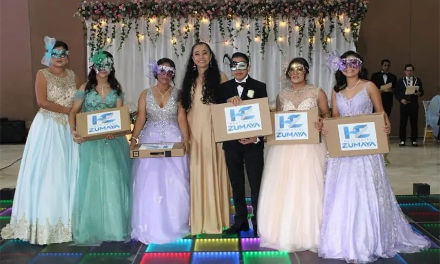 Festejan XV años de 6 adolescentes de los Centros Asistenciales del DIF Tabasco