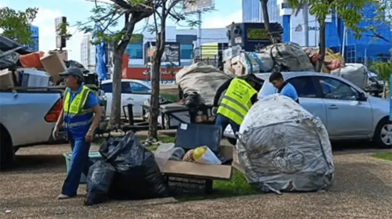 Agradecen "Los &Aacute;ngeles del Mago Chong Tall" la participaci&oacute;n ciudadana en campa&ntilde;a de reciclaje e invita a la pr&oacute;xima jornada el 15 de noviembre