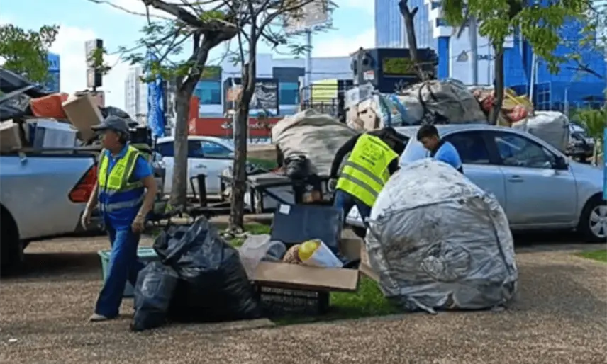 Agradecen "Los Ángeles del Mago Chong Tall" la participación ciudadana en campaña de reciclaje e invita a la próxima jornada el 15 de noviembre