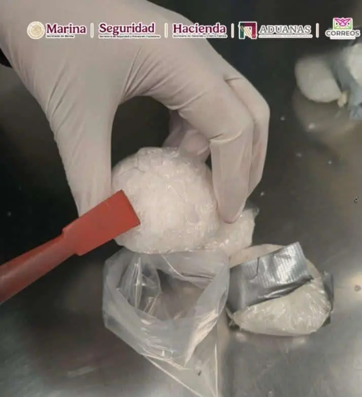 Aseguran en el AICM droga oculta en videojuegos con destino a Reino Unido