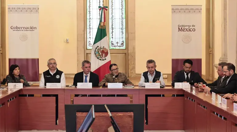Paro nacional de transportistas afecta al menos a 19 estados del pa&iacute;s