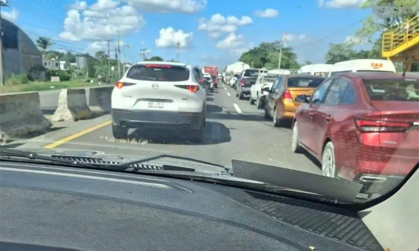 Dos heridos deja aparatoso accidente en la vía Frontera – Villahermosa