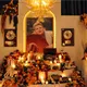 Belinda rinde homenaje a Paquita la del Barrio frente a altar de D&iacute;a de Muertos