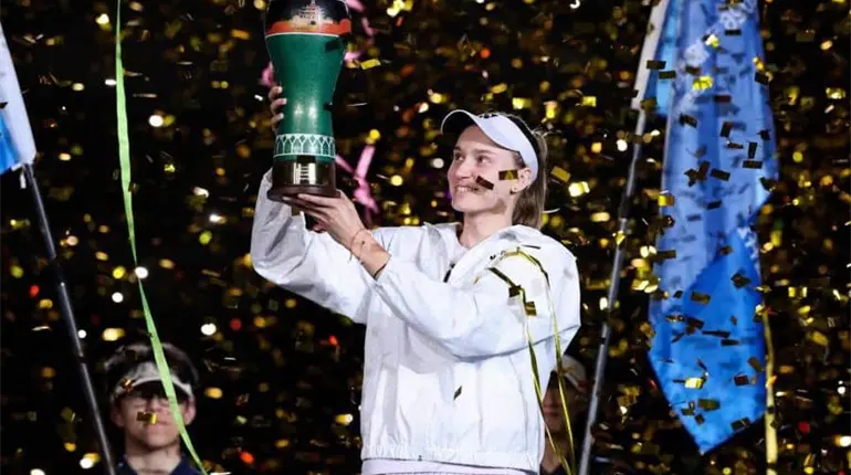 Elena Rybakina conquista el Abierto WTA 500 de Ningbo