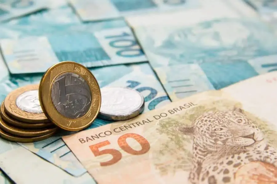 Bolsa de Brasil se desploma y la moneda baja 12% tras victoria de Lula