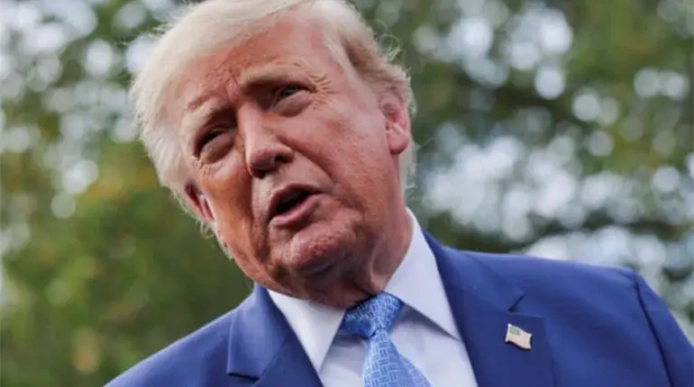 Trump califica de incompetente a Obama tras mitin dem&oacute;crata en Michigan