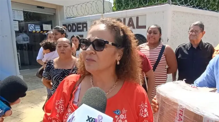 Presentan MC amparo por olor a hidrocarburo en la sierra tabasque&ntilde;a