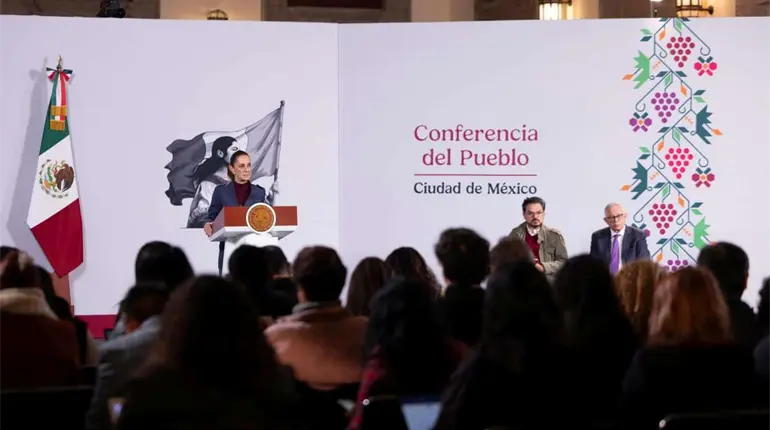 Pide Sheinbaum "profunda" auditor&iacute;a al INE y transparentar sus contratos