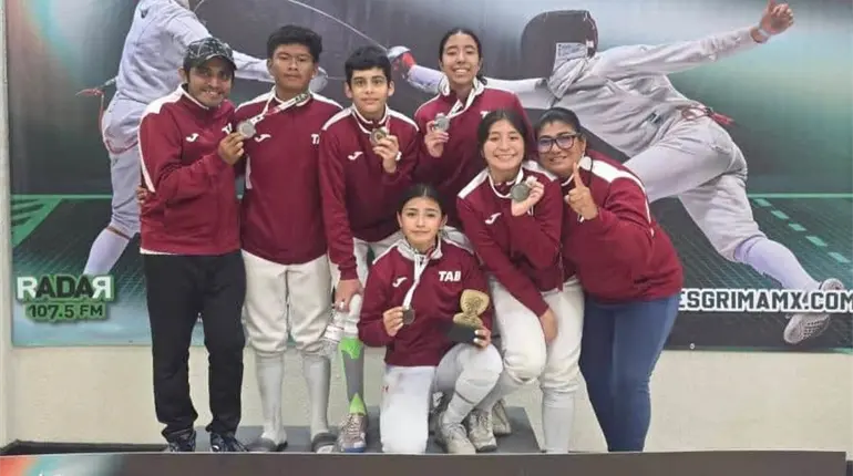Tabasco luce con 12 medallas en el 1er. Selectivo Nacional de Esgrima en Quer&eacute;taro