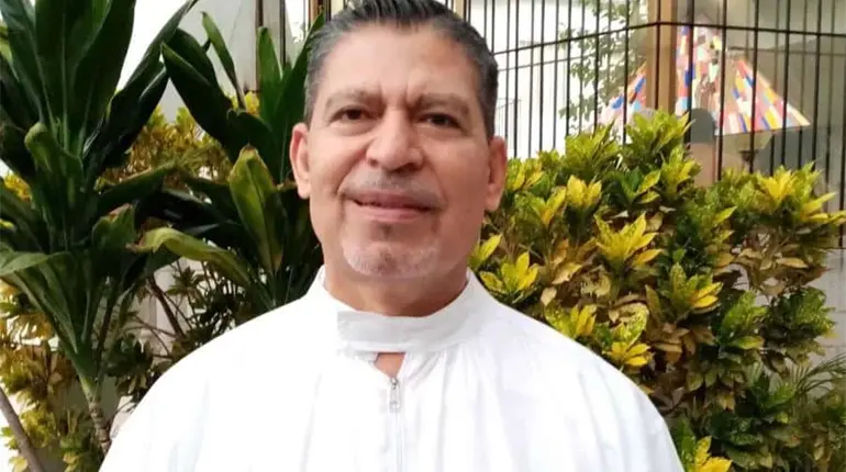 Localizan con vida a sacerdote reportado como desaparecido en Culiac&aacute;n