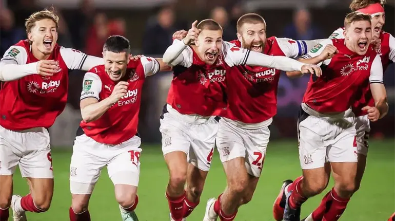 Arsenal fue eliminado de la Carabao Cup por el Fleetwood, un equipo de 4ta Divisi&oacute;n de Inglaterra