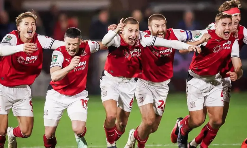 Arsenal fue eliminado de la Carabao Cup por el Fleetwood, un equipo de 4ta División de Inglaterra