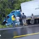 Colisionan 4 tr&aacute;ileres en 2 hechos distintos en Tabasco