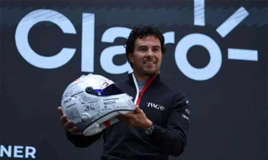 "Checo" Pérez feliz de regresar a México y de llegar a 300 careras en su trayectoria