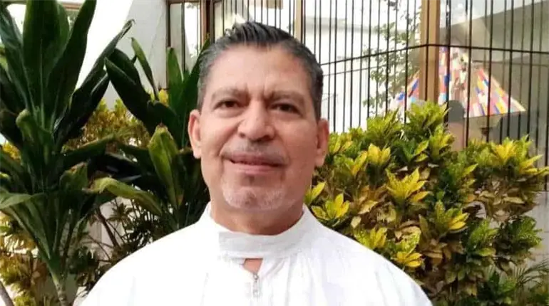 Localizan con vida a sacerdote reportado como desaparecido en Culiac&aacute;n