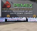 Choferes de la Secci&oacute;n 44 amenazan con dejar sin servicio a 2 mil petroleros por adeudos de Pemex