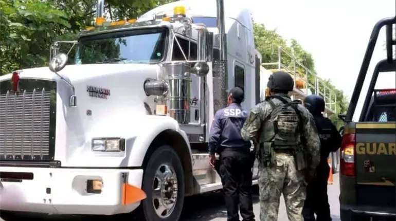 Dan 12 a&ntilde;os de prisi&oacute;n a hombre por transporte ilegal de hidrocarburo en Tabasco