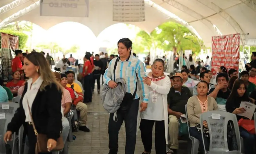 Celebran segunda Feria Nacional del Empleo para grupos vulnerables 2026, en Comalcalco
