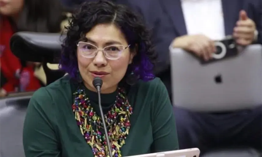 Consejera del INE, Rita Bell, denuncia amenazas tras solicitar información sobre contratos