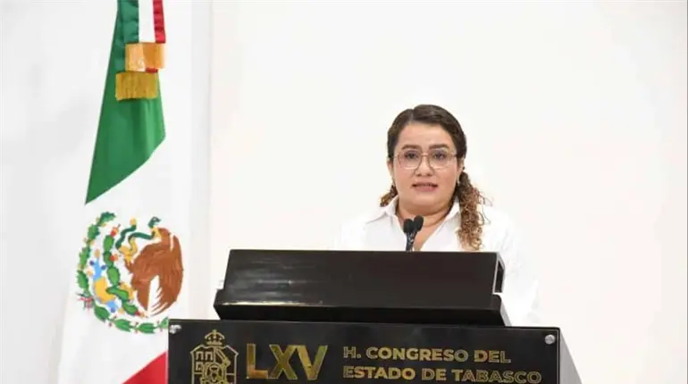 Critica diputada del PRD que autoridades minimicen queja sobre fuertes olores a hidrocarburo