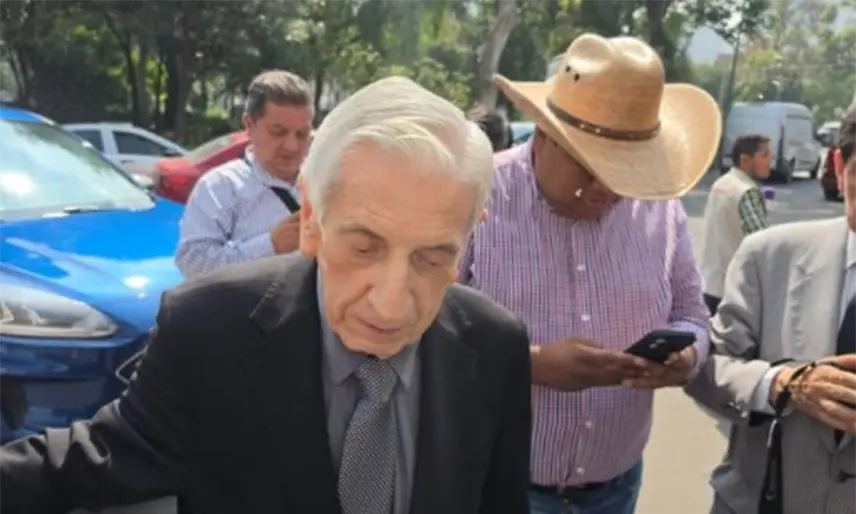 "Hubiera sido un gran presidente": Arturo Núñez en funeral del Ing. Cárdenas