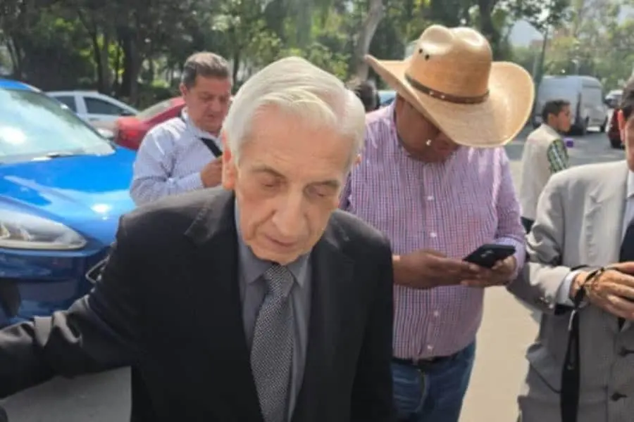 "Hubiera sido un gran presidente": Arturo Núñez en funeral del Ing. Cárdenas "Hubiera sido un gran presidente": Arturo Núñez en funeral del Ing. Cárdenas