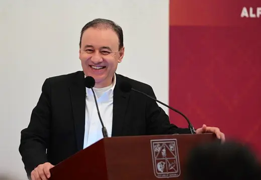Durazo niega que exista un "clan Taddei" y defiende al hijo de la extitular del INE
