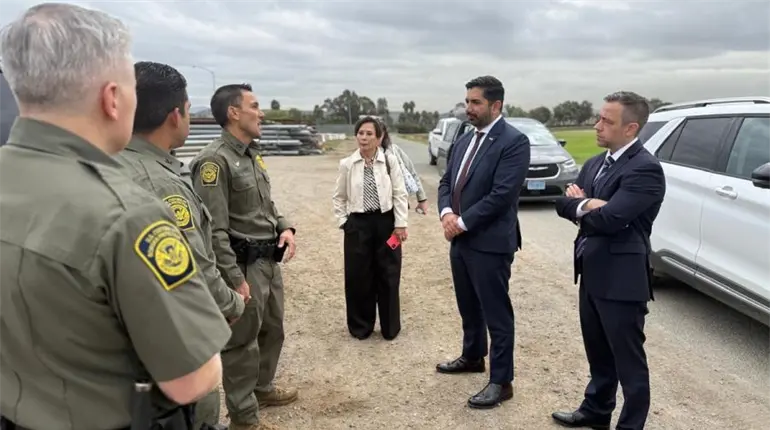 Embajador de M&eacute;xico y Patrulla Fronteriza acuerdan cooperaci&oacute;n binacional en San Diego