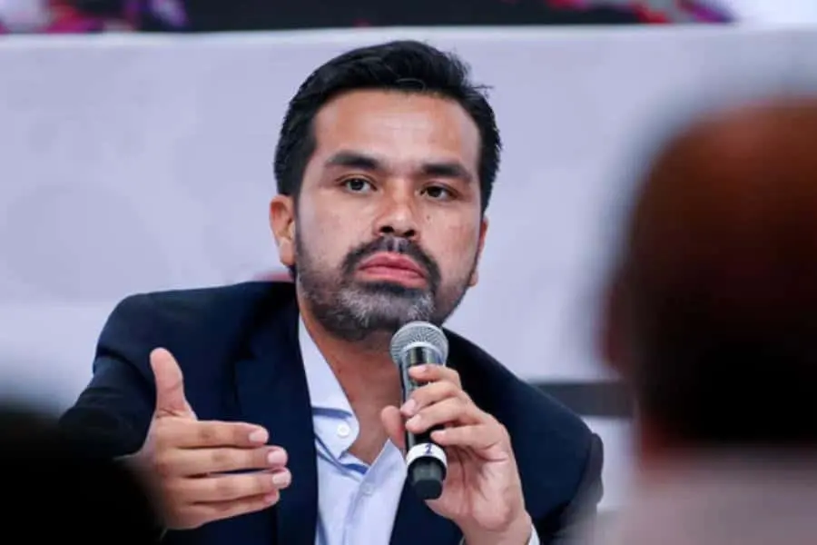 MC interpone denuncia contra Am&iacute;lcar Ol&aacute;n ante la ASF por irregularidades en contratos de medicamentos