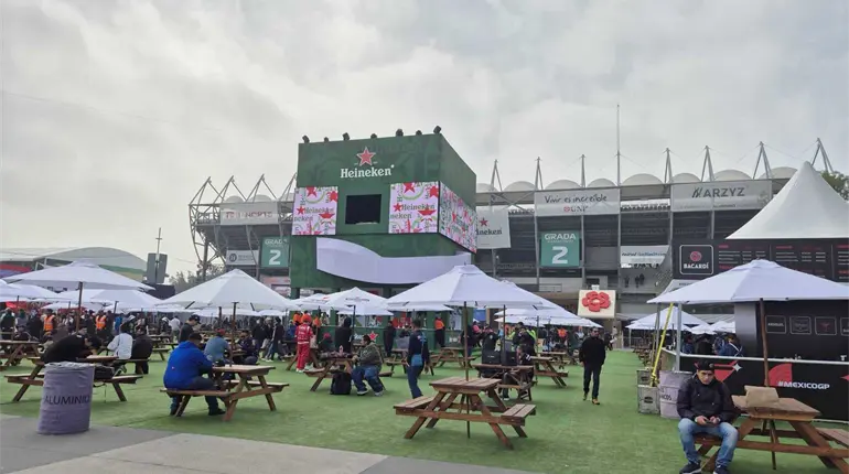 Precios de bebidas y alimentos para el GP de M&eacute;xico van desde los 70 y hasta los 500 pesos