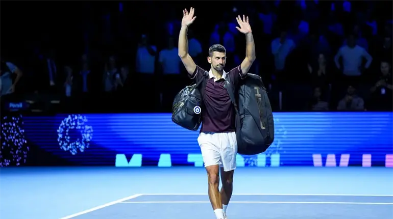 Novak Djokovic eliminado del Torneo de Basilea y sigue a un t&iacute;tulo de igualar a Roger Federer